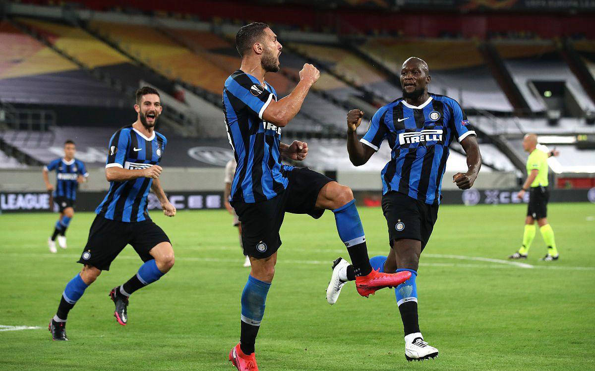 的发言显得 的发言显得