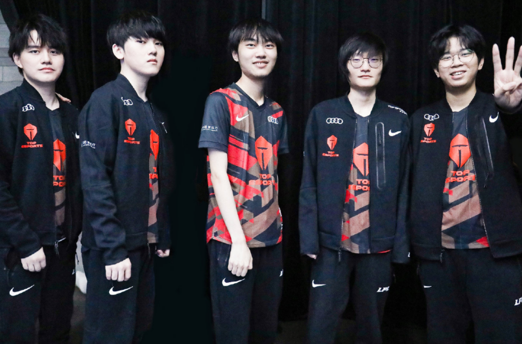 体育独得15分 朱婷率斯坎迪奇首次晋级意甲女排决赛