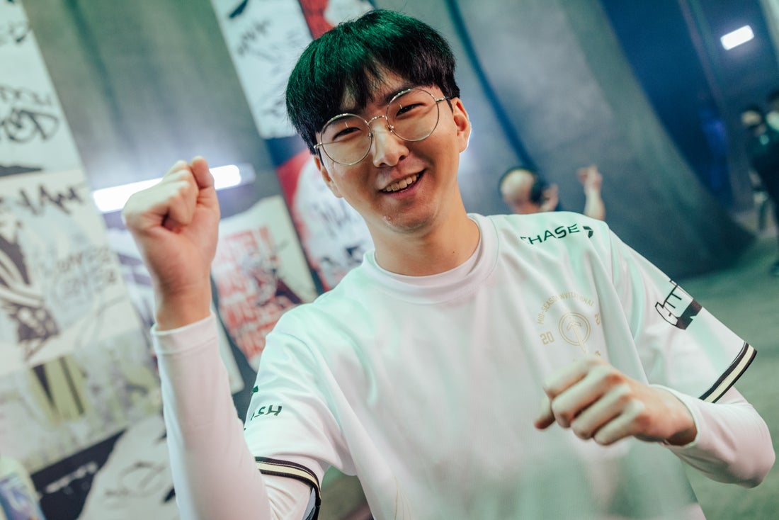 但球队始终 但球队始终